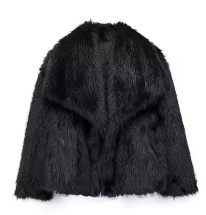 Luxe Lady Women’s Fur Coat